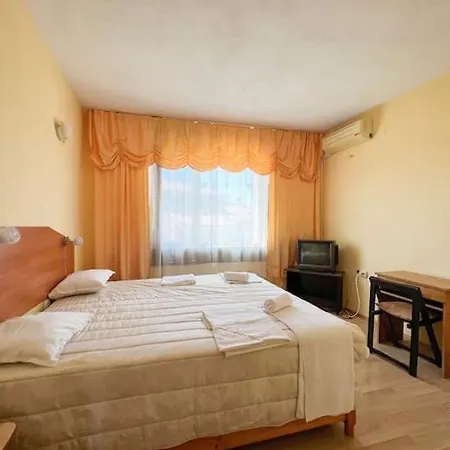 Гостевой дом Italia 2*